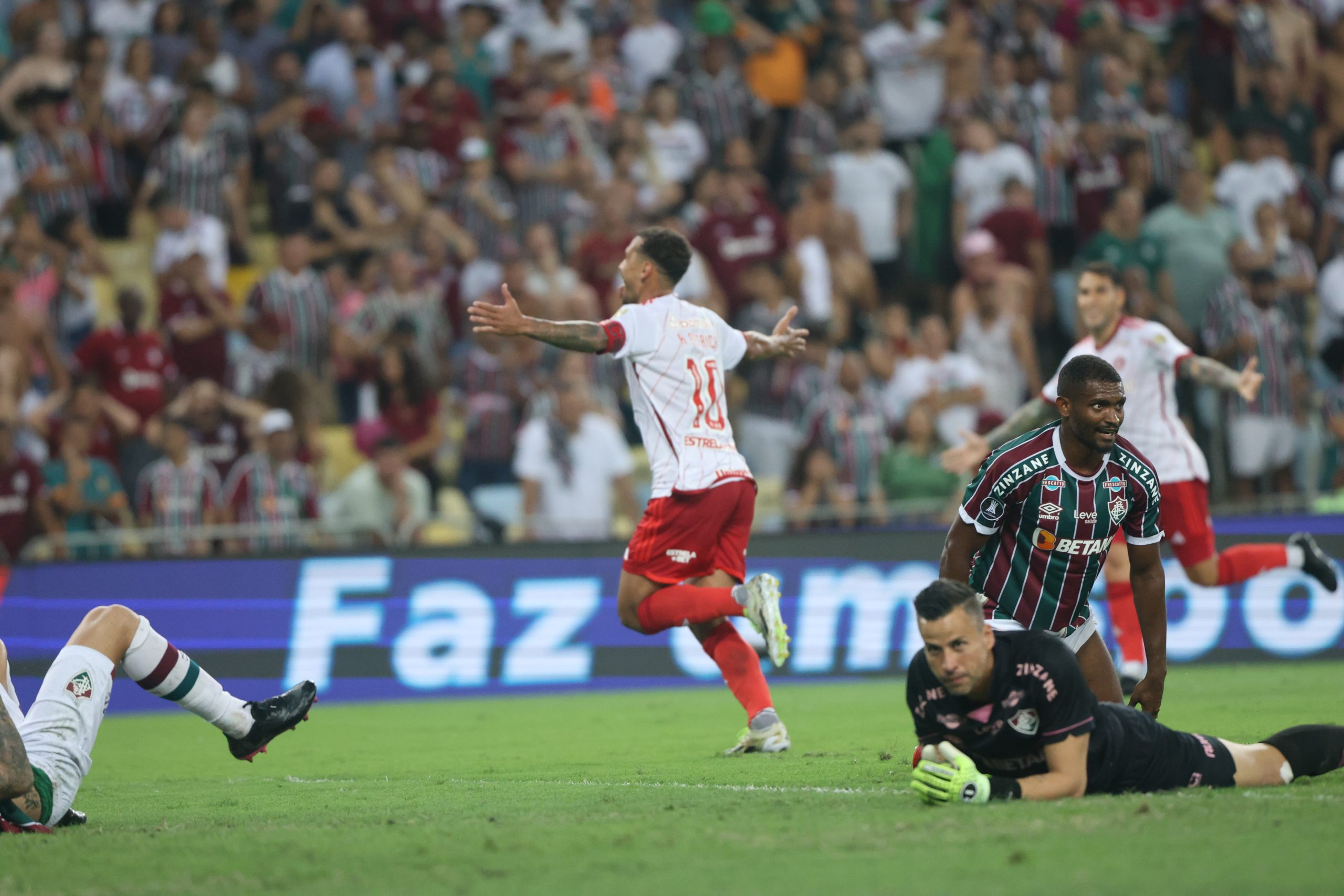 INTERNACIONAL X FLUMINENSE TRANSMISSÃO AO VIVO DIRETO DO BEIRA RIO -  SEMIFINAL DA COPA LIBERTADORES 